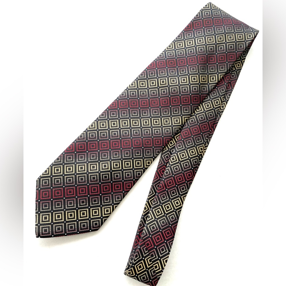 Croft & Barrow Diagonal Geometric Necktie